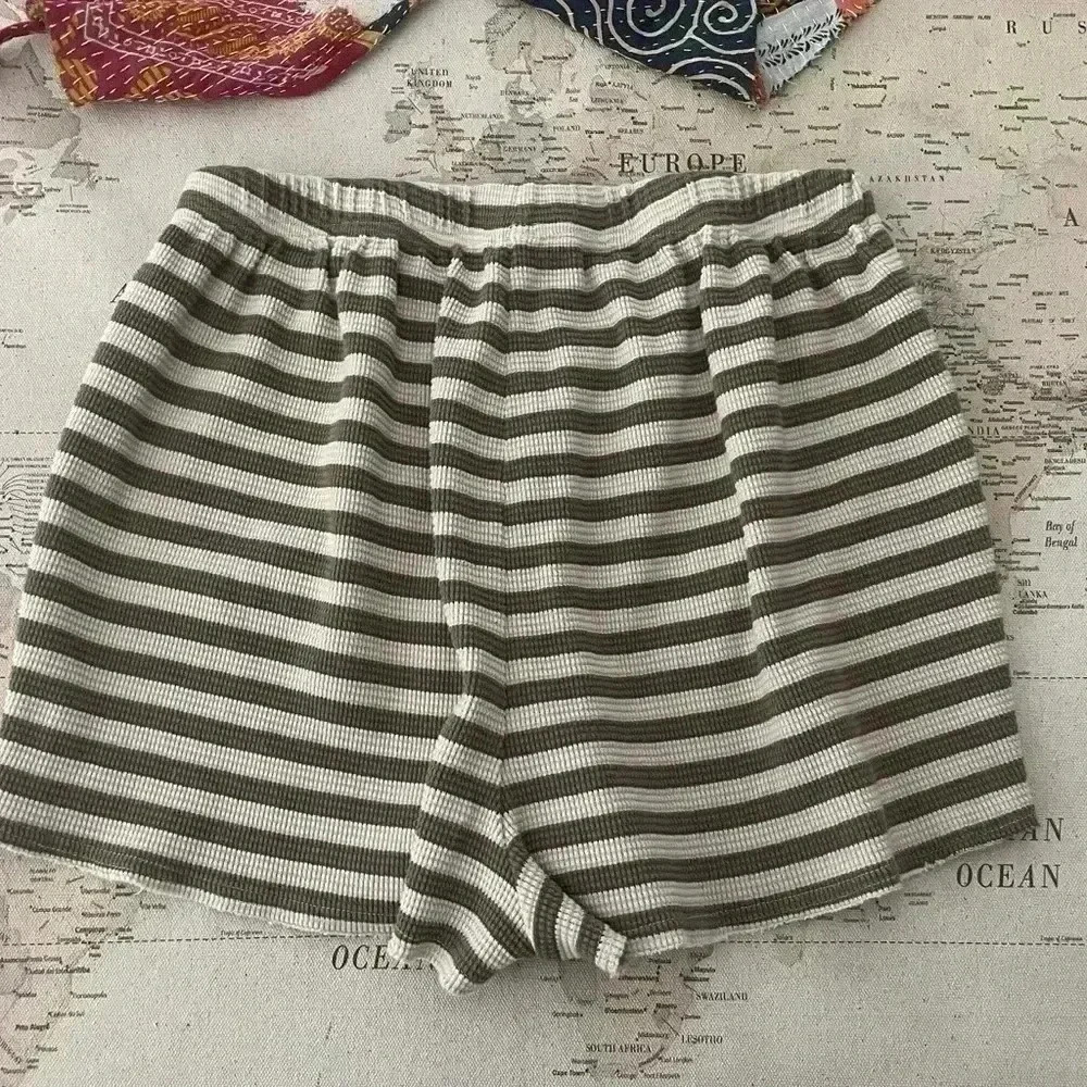 RYLEE + CRU  Striped Waffle Knit Shorts High Rise  Size Small - Picture 7 of 7